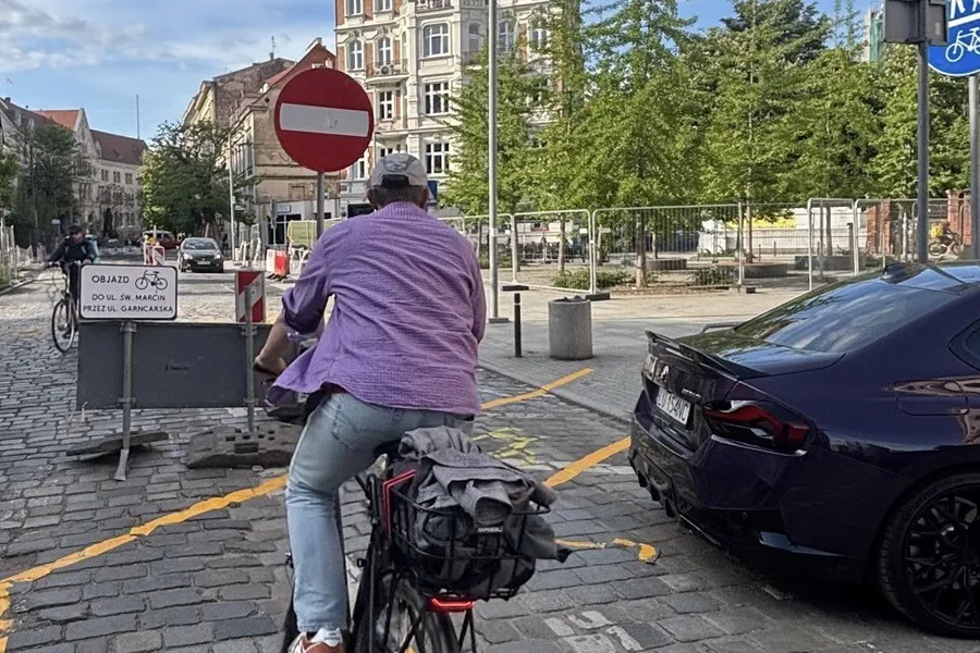 Inne miasta, utrudnienie